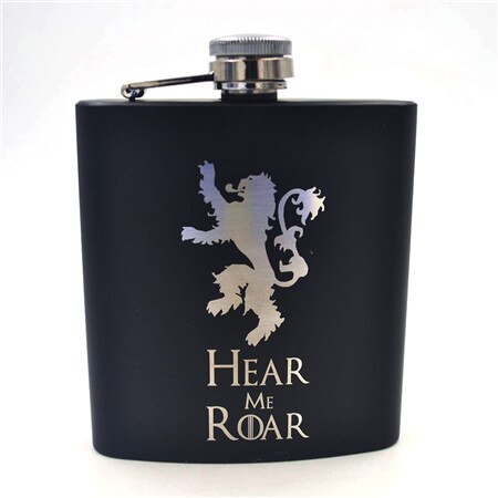 Game of Thrones en acier inoxydable revêtu de poudre noire avec revêtement en poudre de 6 oz gravé au laser, idéal pour les fans de GOT